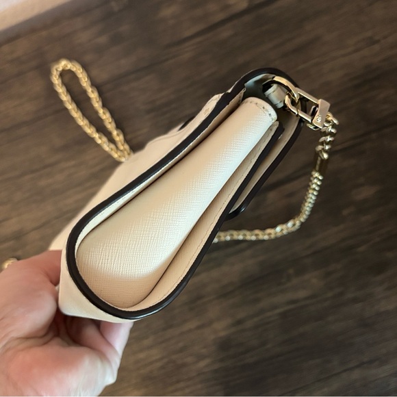 Michael Kors purse - Picture 9 of 10